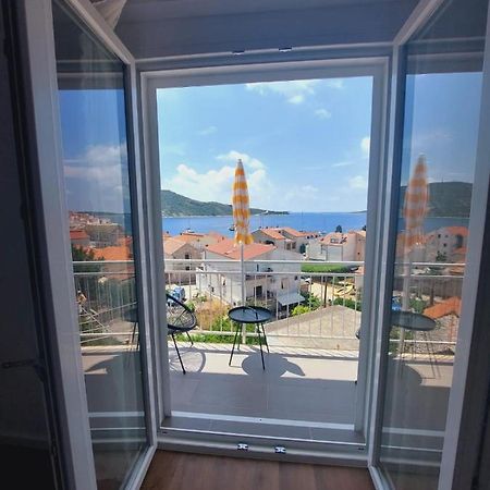 Vinko Rooms Primošten Esterno foto