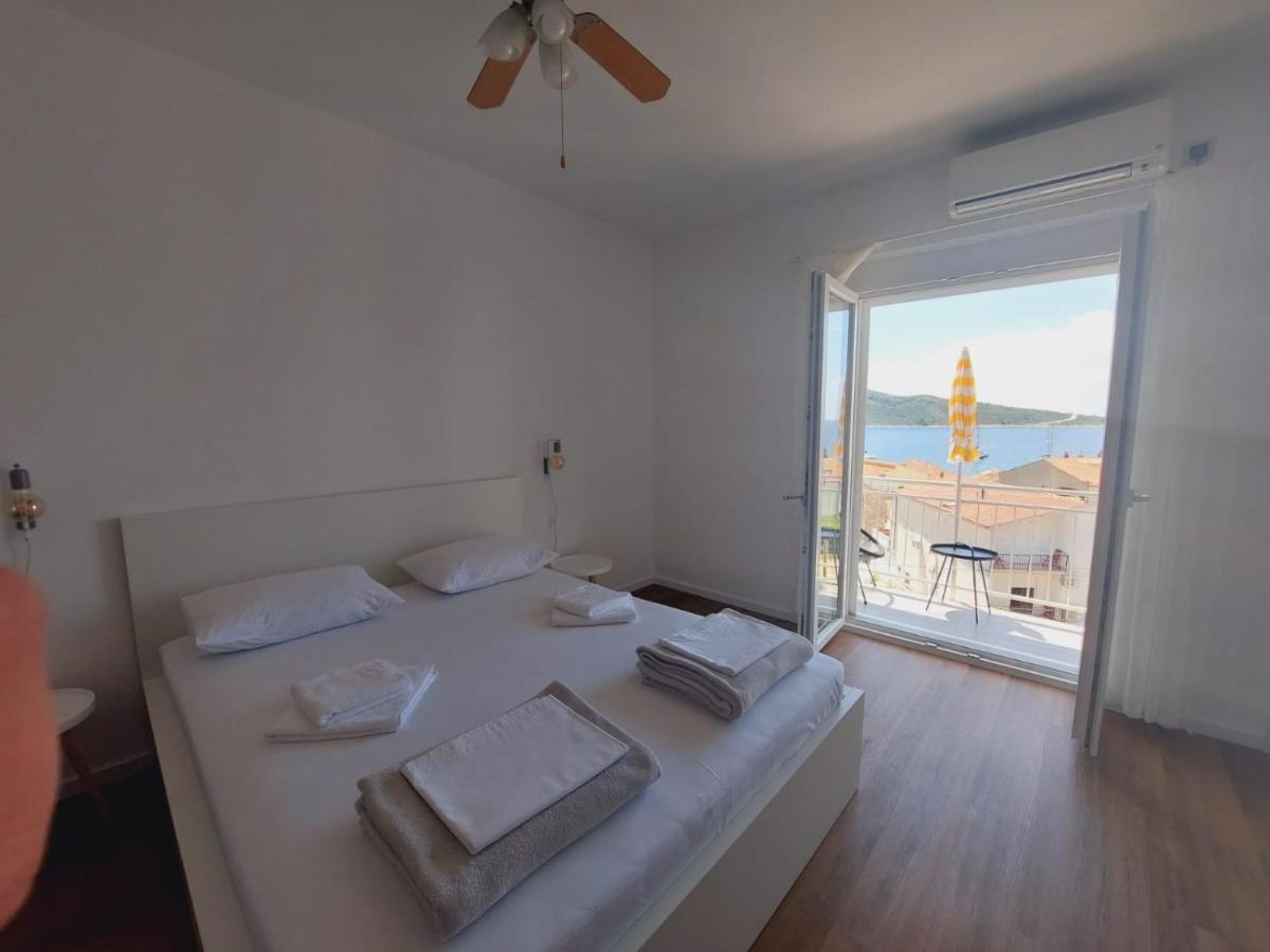 Vinko Rooms Primošten Esterno foto