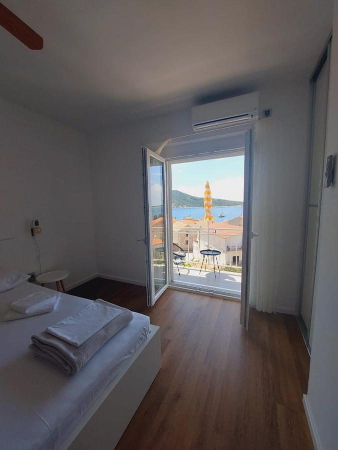 Vinko Rooms Primošten Esterno foto