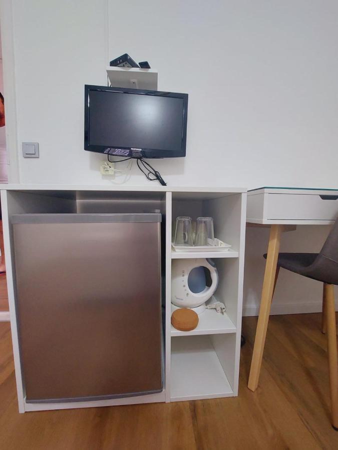 Vinko Rooms Primošten Esterno foto