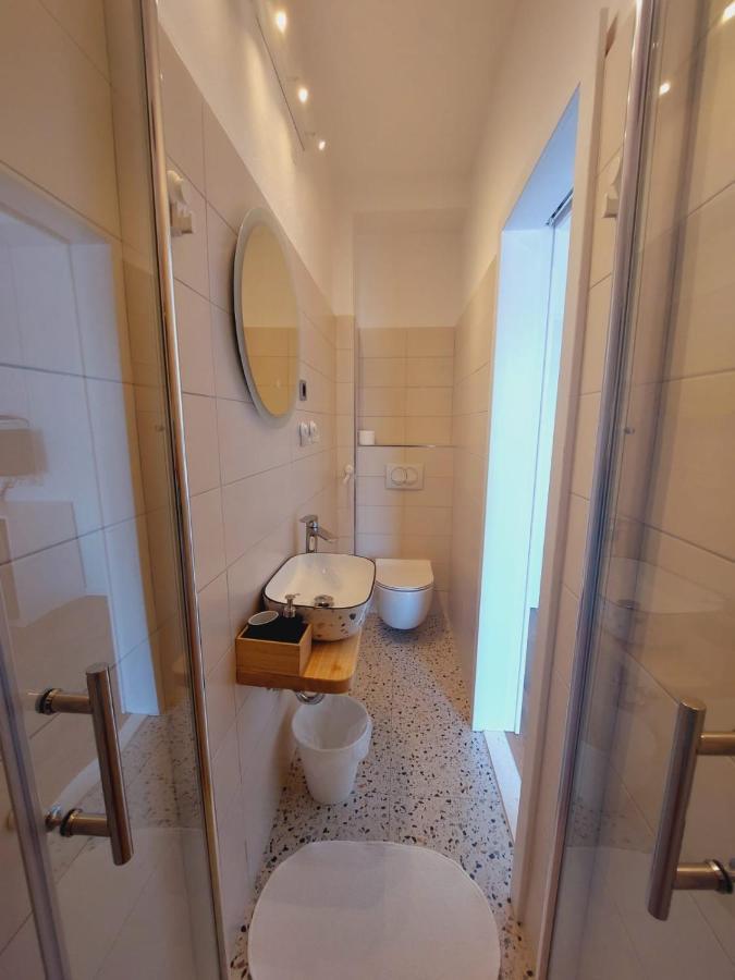 Vinko Rooms Primošten Esterno foto