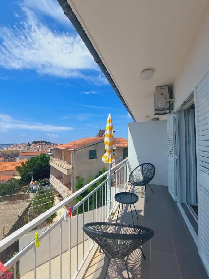 Vinko Rooms Primošten Esterno foto