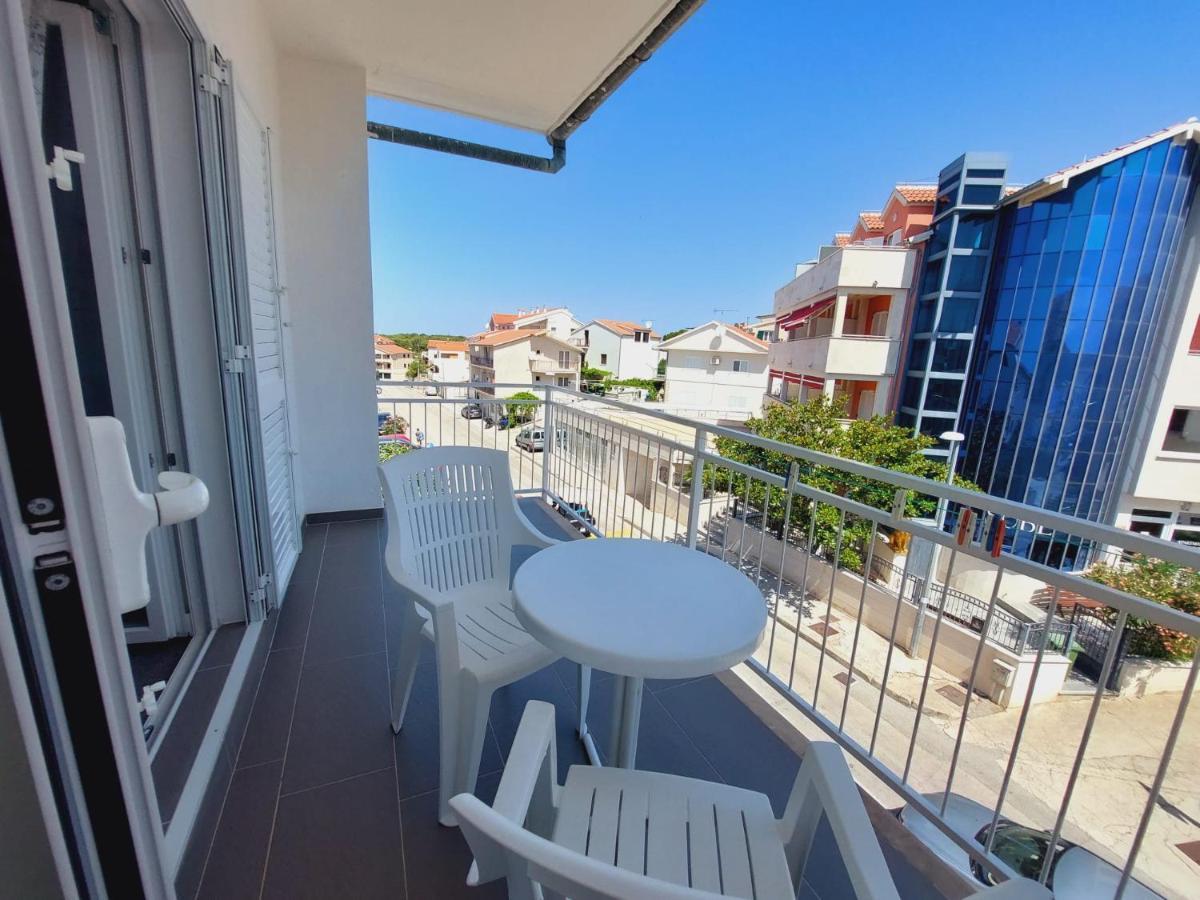 Vinko Rooms Primošten Esterno foto