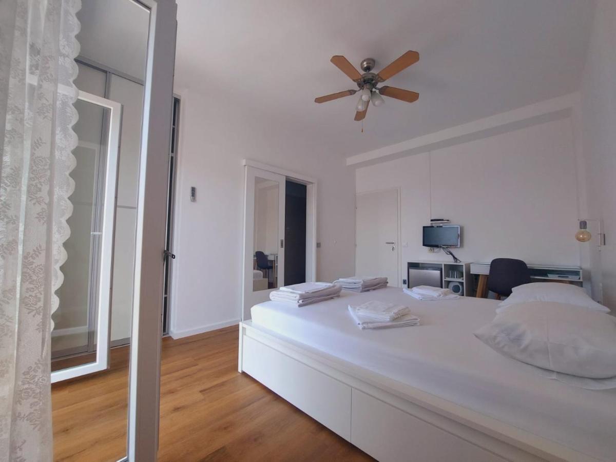 Vinko Rooms Primošten Esterno foto