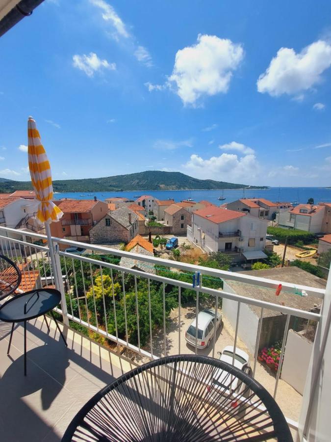 Vinko Rooms Primošten Esterno foto