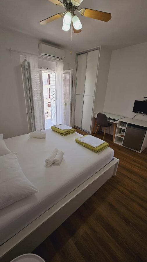 Vinko Rooms Primošten Esterno foto