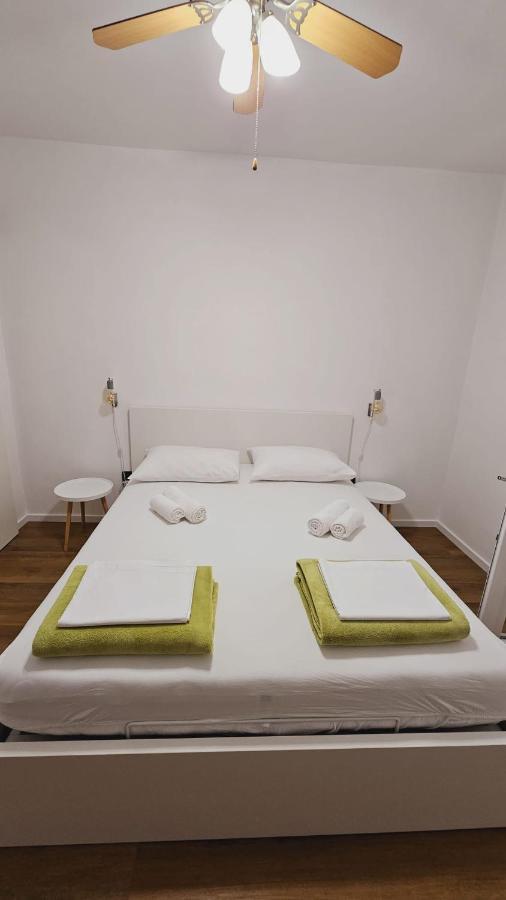 Vinko Rooms Primošten Esterno foto